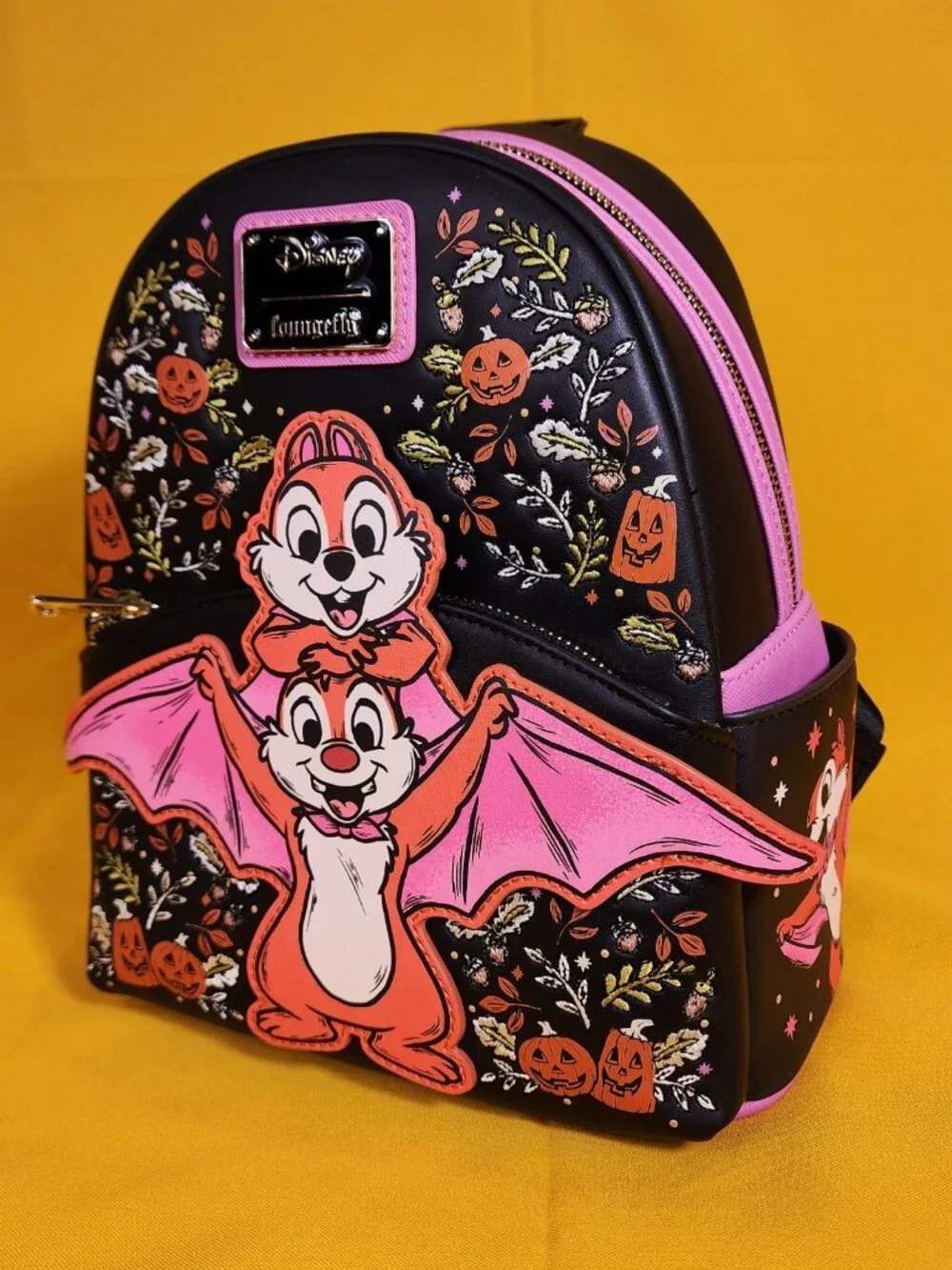 Loungefly Disney Chip N' Dale Bat Costume Halloween Pumpkin Mini Backpack NEW